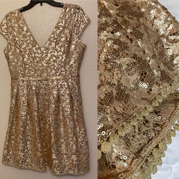 C. Luce Gold champagne all over Sequins formal Dress v neck cap sleeve NYE L - Picture 1 of 15